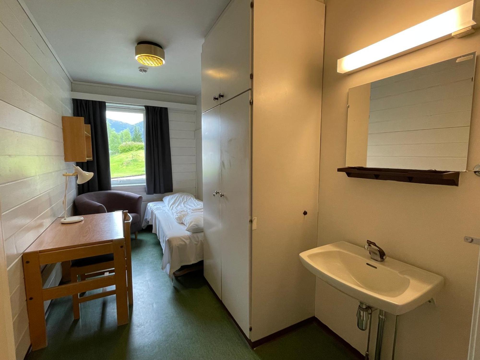 Førde Sommarhotell Eksteriør billede